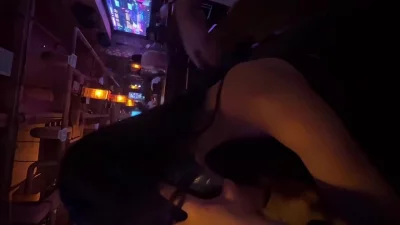 从酒吧到床上 用了两天时间